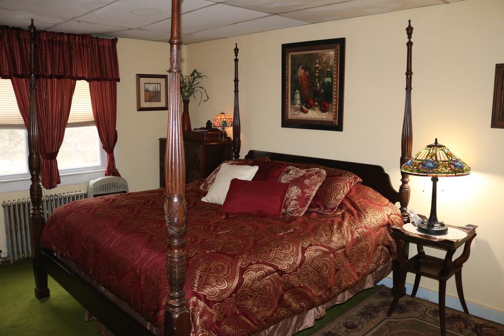 Colonial Inn Pine Hill Екстер'єр фото